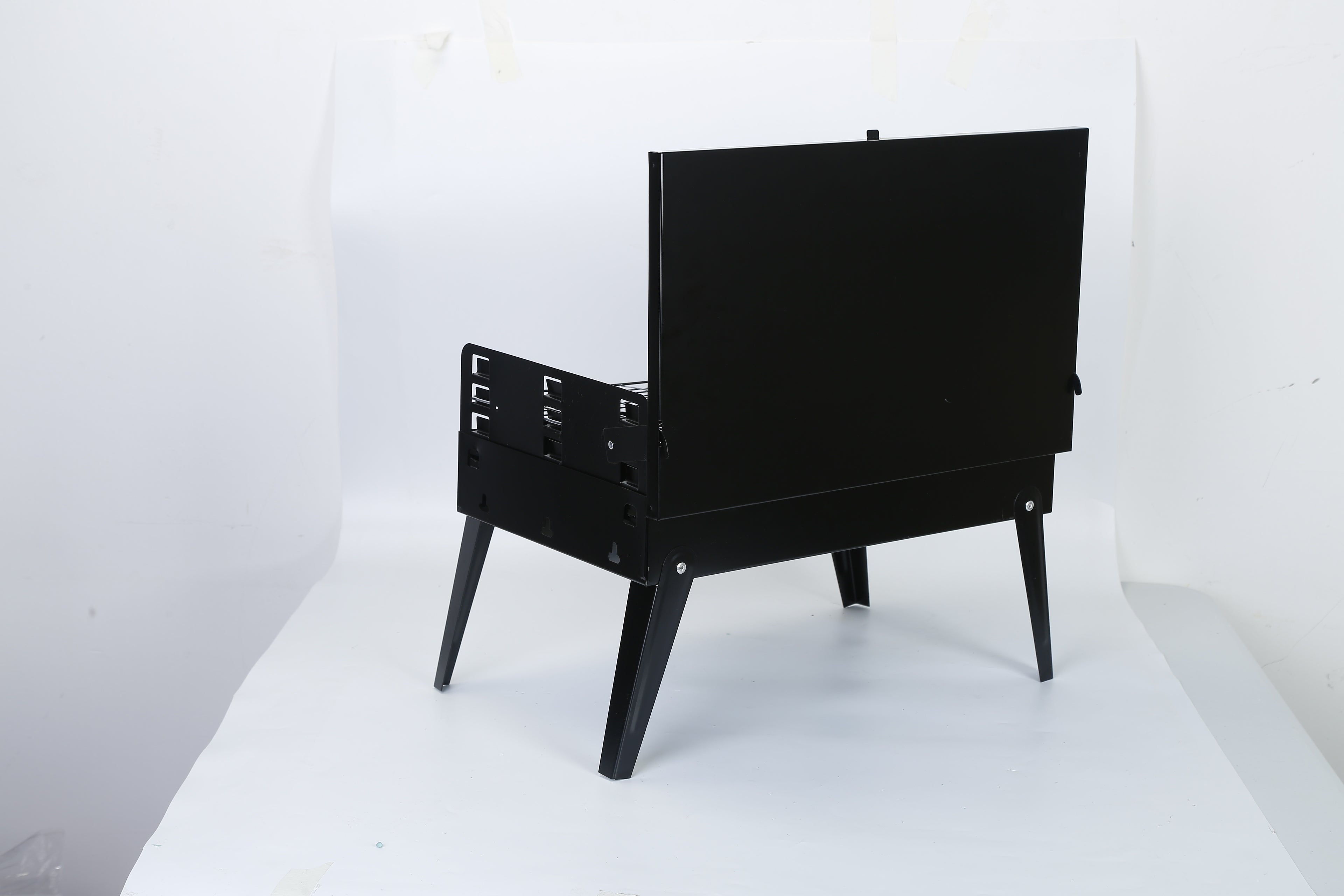 1Pc 16.7x10x17.7in Portable Charcoal Grill Foldable BBQ Suitcase Grill Shelf For Outdoor Camping Picnics Garden Grilling Fedex Shipping